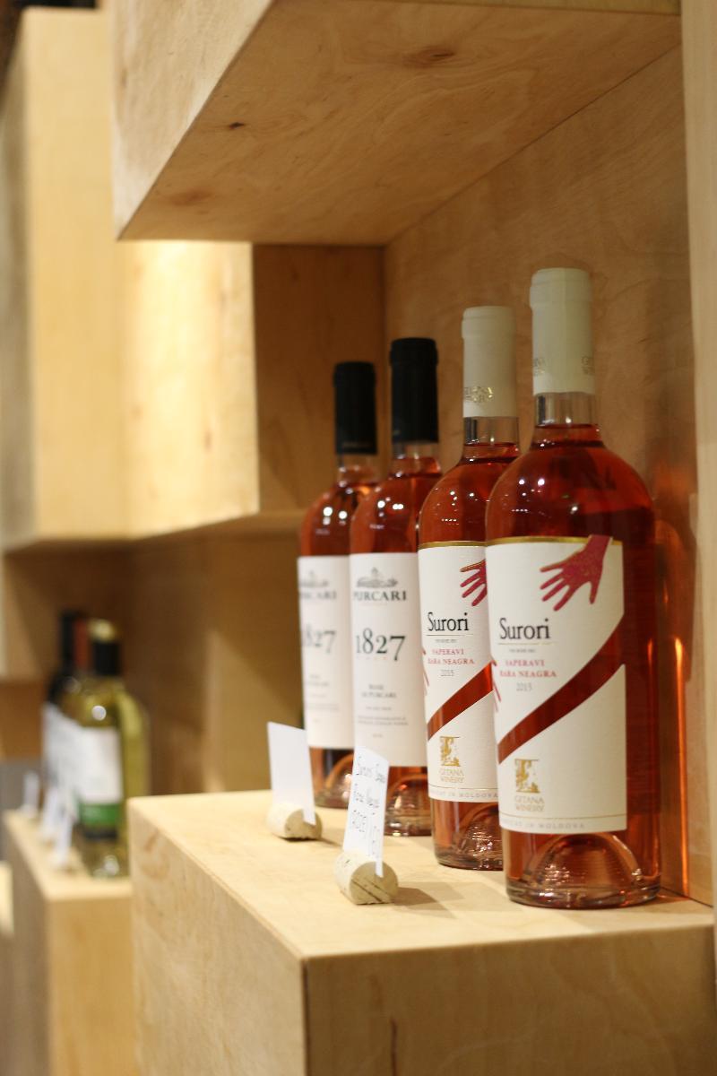 Wine Hotel Chişinău Extérieur photo