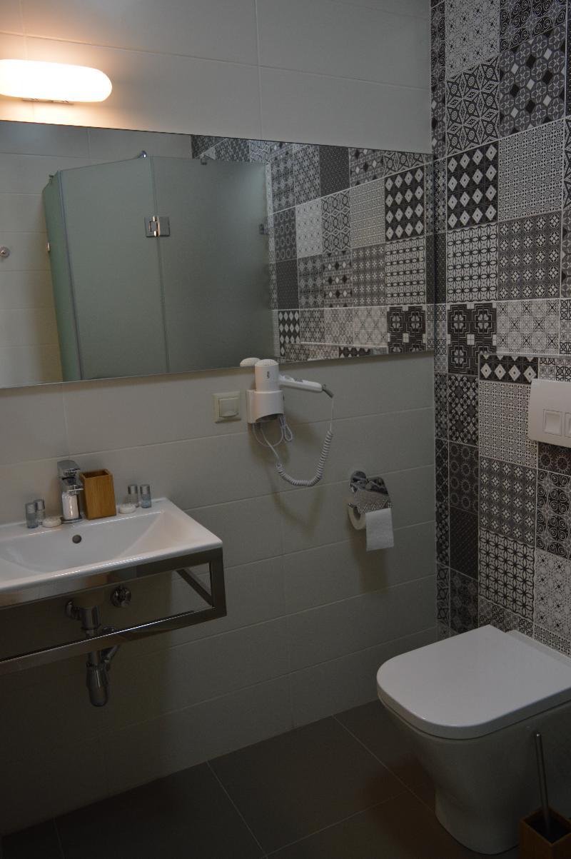Wine Hotel Chişinău Extérieur photo