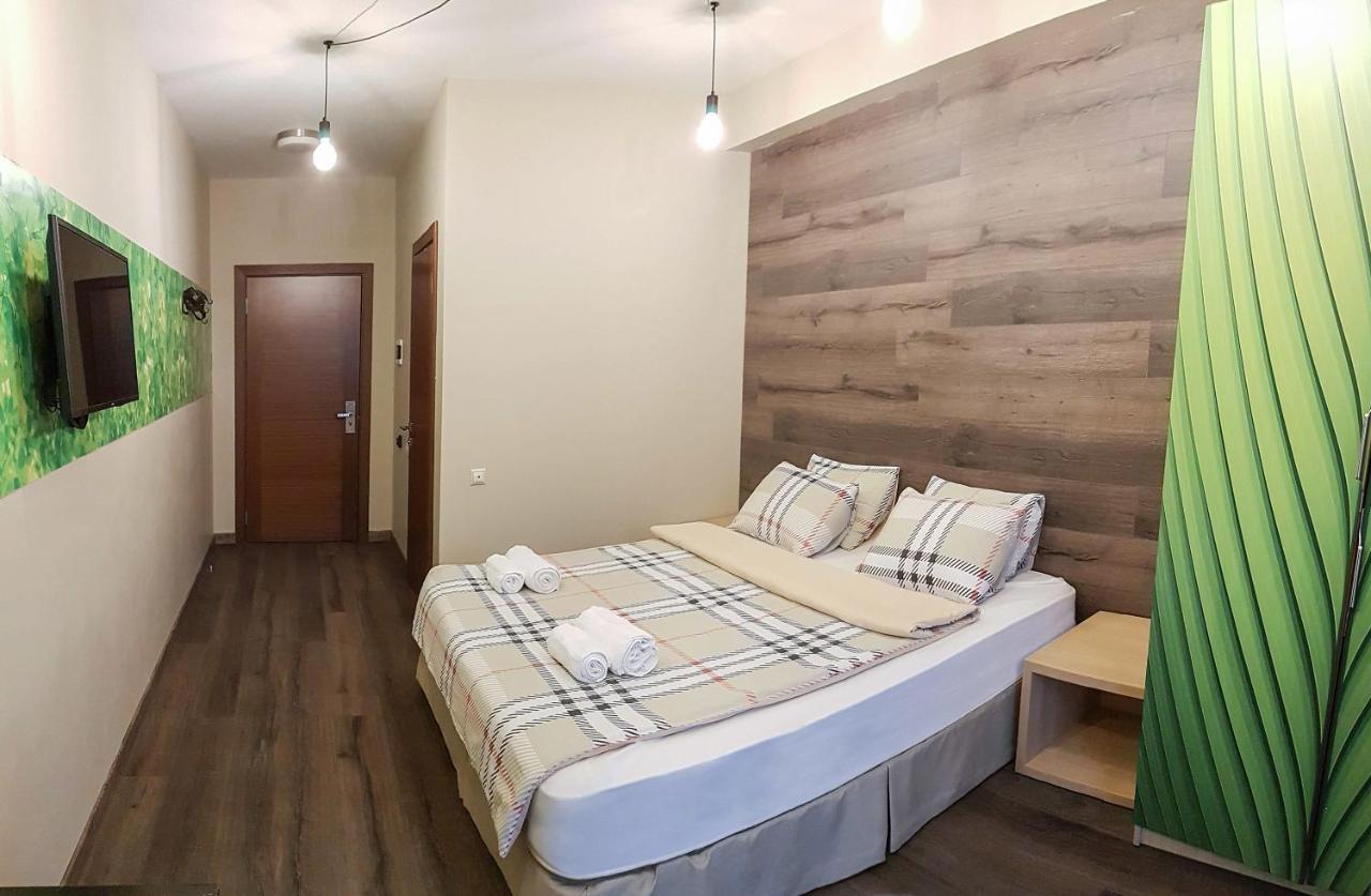 Wine Hotel Chişinău Extérieur photo