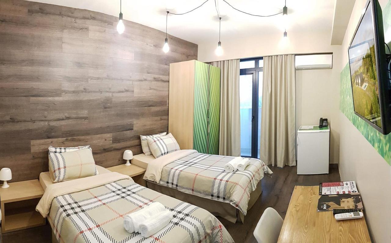 Wine Hotel Chişinău Extérieur photo